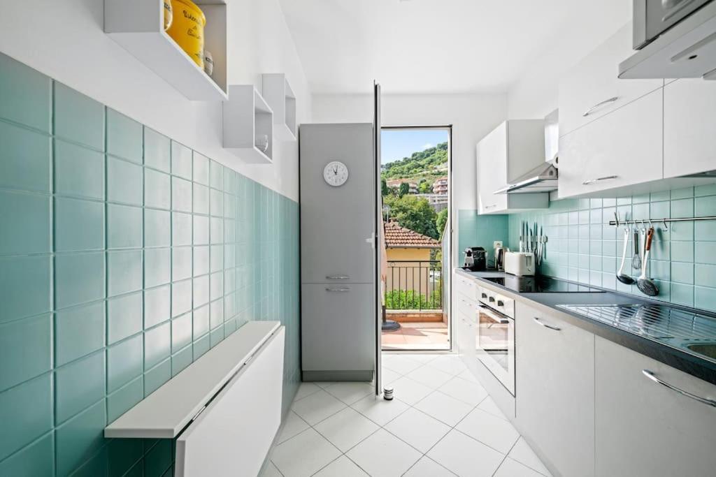 La Villa Julia - Calme - Spacieux - Parking Prive - Climatisation Menton Extérieur photo